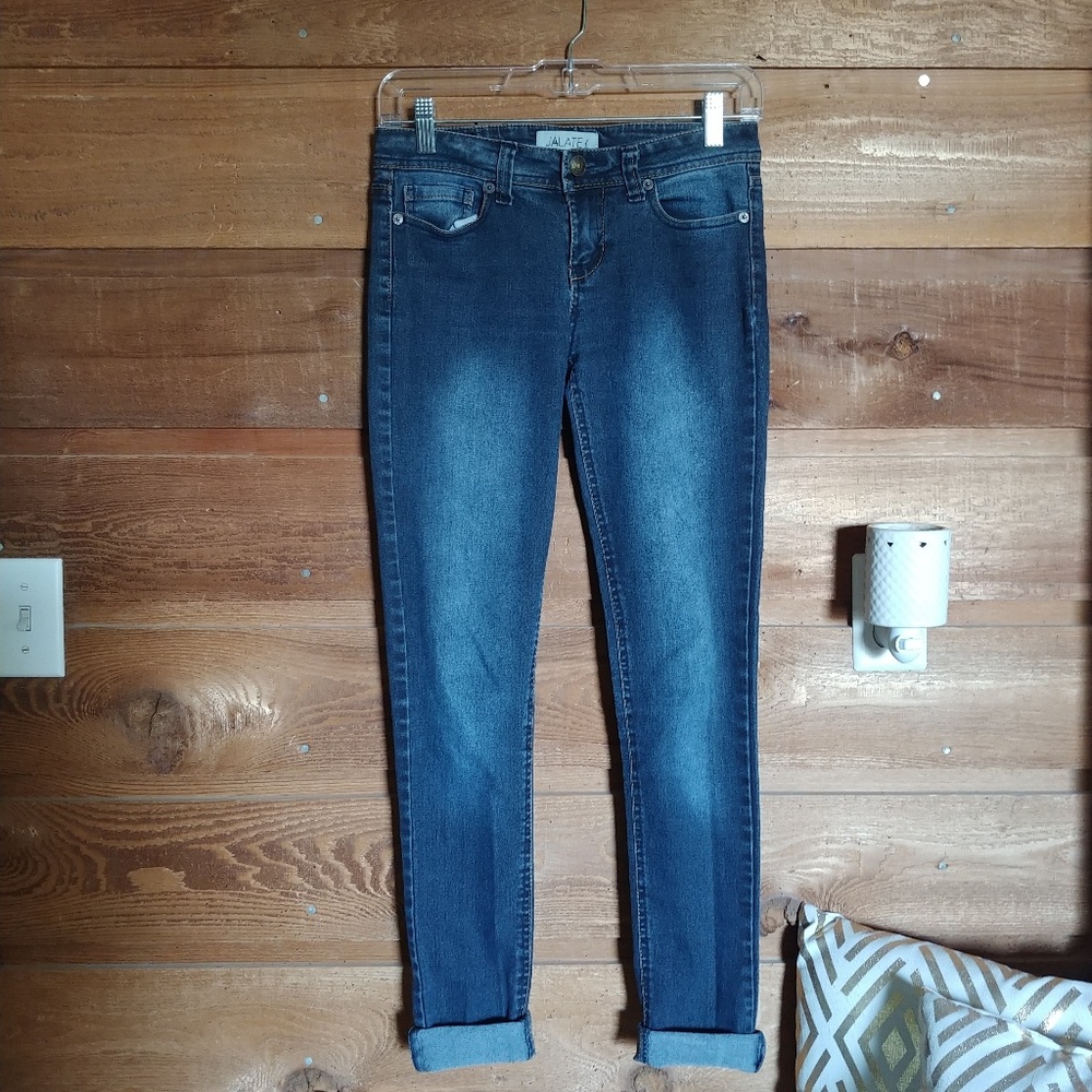 Jalate Jeans
